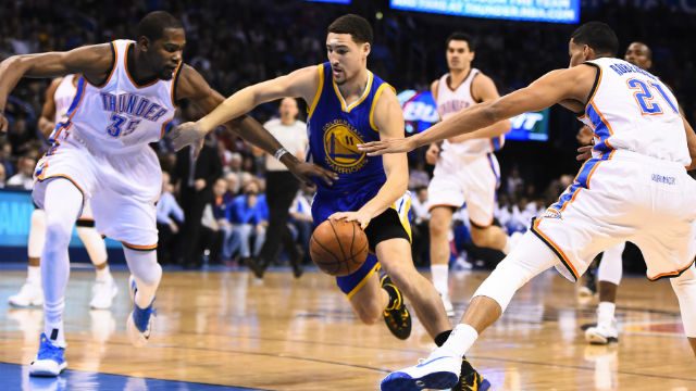 WATCH: Klay Thompson beats Splash Brother Steph Curry in 3-point Shootout