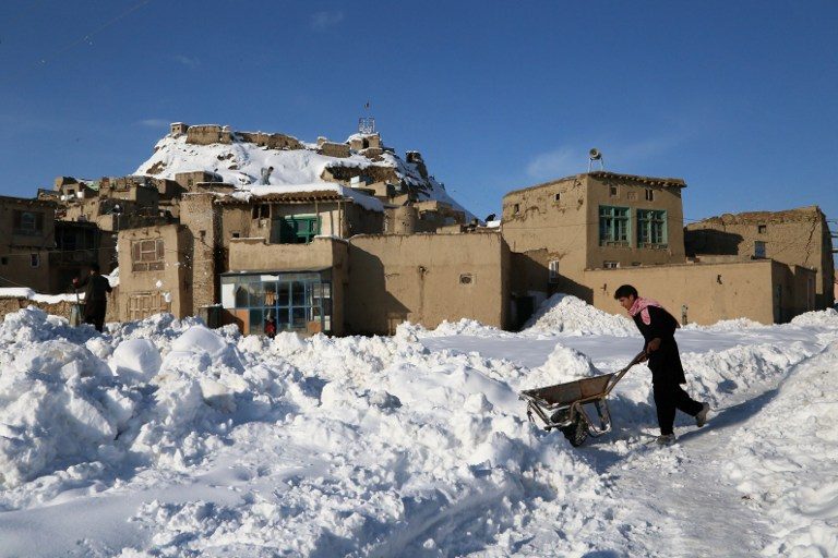 Afghan death toll from heavy snowfall, avalanches hits 191
