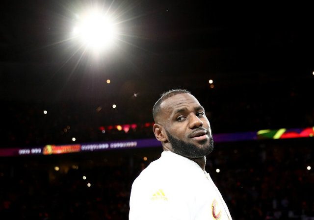 LeBron passes Olajuwon to join top 10 all-time scorers