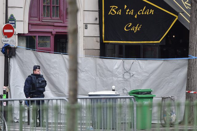 Teror Paris guncang industri musik internasional