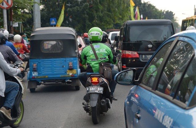 Dianiaya ojek pangkalan, pengemudi Go-Jek Bekasi lapor ke polisi