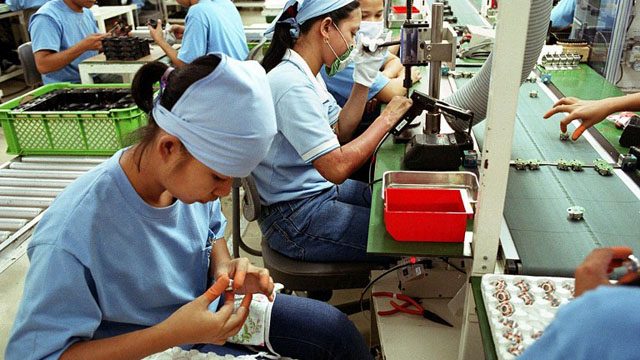 Manufacturing output rises in March