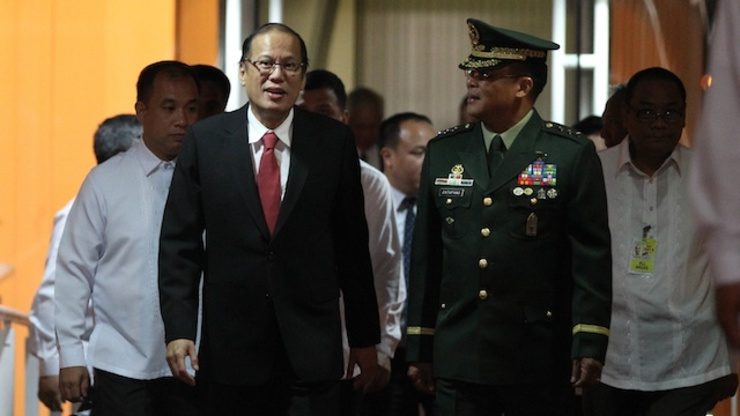 Aquino, Murad hold surprise talks in Japan