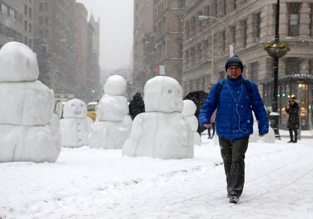 New York travel ban lifted after snowstorm
