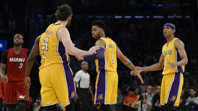 Jordan Clarkson wants to stay in LA as Lakers rebuild
