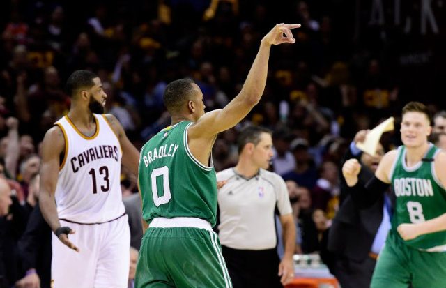 Bradley delivers game-winner as Celtics steal a game against Cavs
