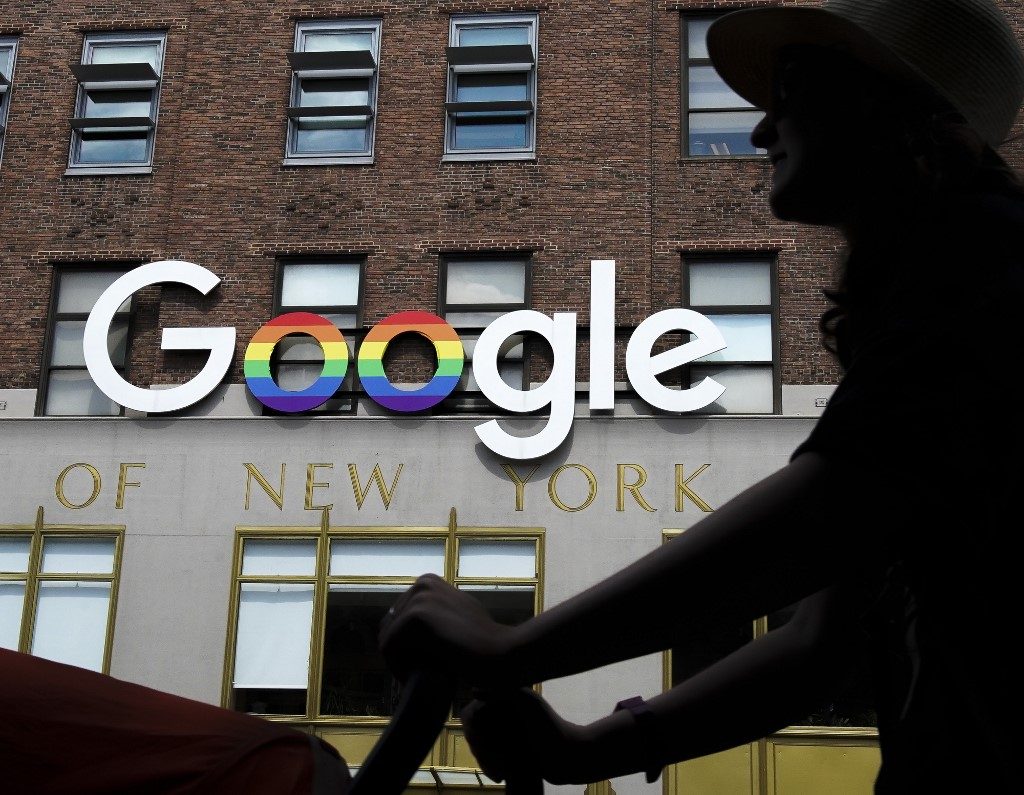 Google to make online shopping service free to merchants in the U.S.
