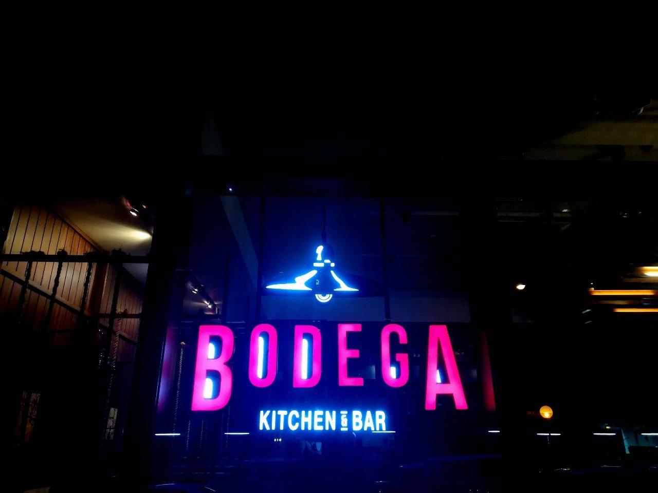 Rappler Eats: Bodega is where creative twists to Filipino food favorites are done right