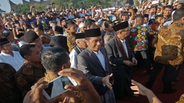 FOTO: Bagaimana umat Muslim Indonesia merayakan Idulfitri 2016?