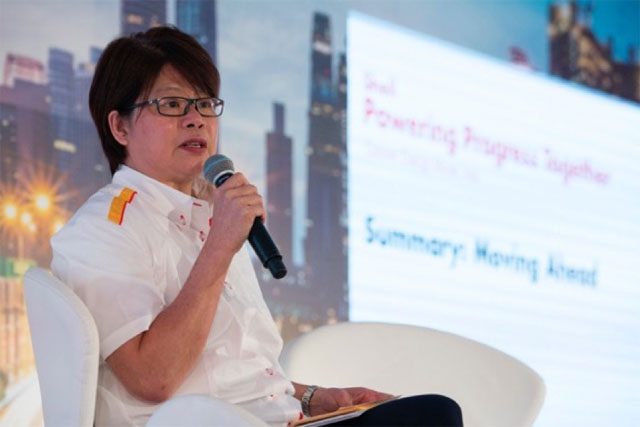 STRONGER TOGETHER. Goh Swee Chen closes the forum with a brief summary of the dayâs events 