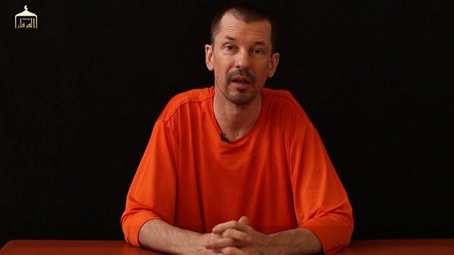 British captive appears in new ISIS video