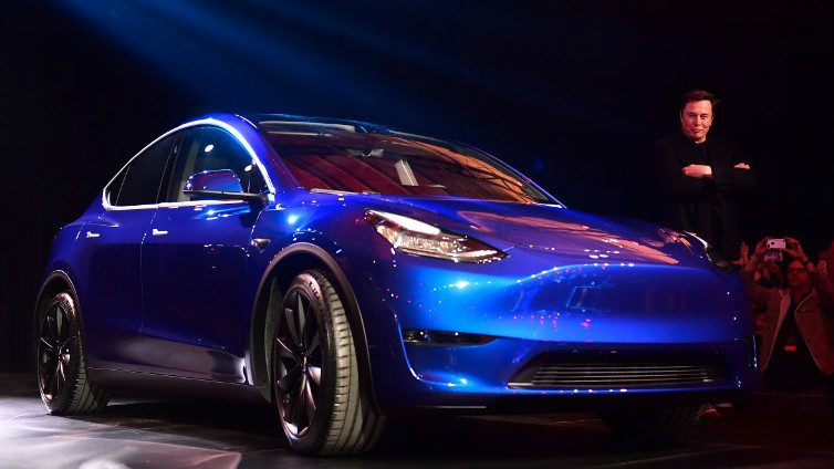 Tesla introduces new ‘Model Y’ SUV, priced at $39,000