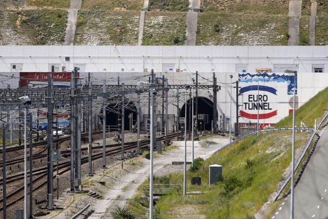 Calais migrant killed on motorway close to Channel Tunnel