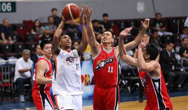 Alaska edges out Meralco in OT thriller to seize last playoff berth