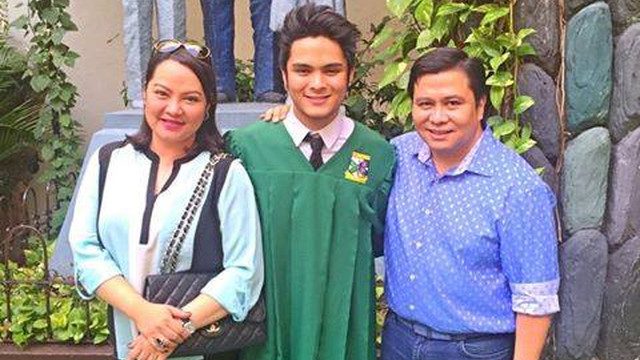 GRADUATION. Estrada poses with wife Precy and son Julian who graduated from high school. Photo from Estrada's Facebook page  
