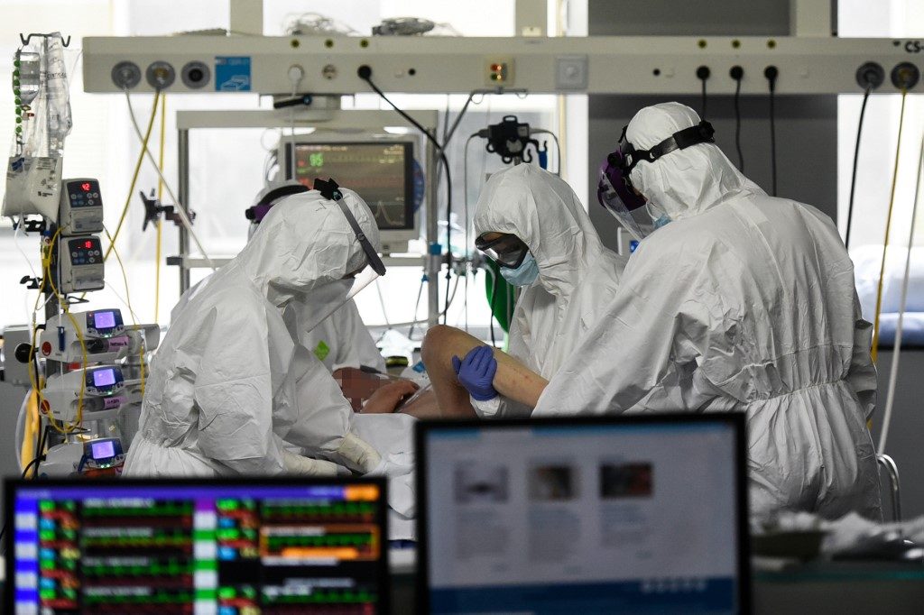 Why has Spain been hit so hard by the coronavirus pandemic?