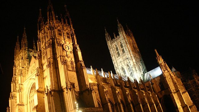 Church of England to hold services to mark gender change