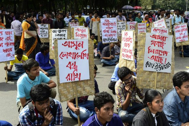 Bangladesh teachers, students rally against latest killing