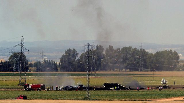 At least 4 dead in Spain military plane crash