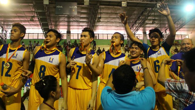 CHAMPS. The NCR secondary basketball squad relish their finals victory over Western Visayas. Photo by Fidel Feria/ Rappler 