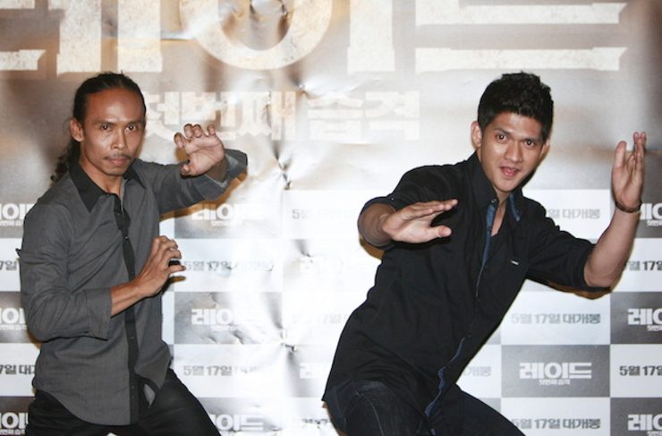 HOLLYWOOD-BOUND. Indonesian actors Yayan Luhian (L) and Iko Uwais (R) pose for a photograph during a press conference for their film 'The Raid : Redempiton' at the Yongsan CGV theater in Seoul, South Korea, in May 2012. Photo by EPA 