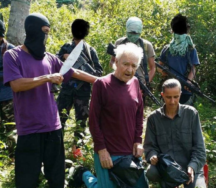 Abu Sayyaf’s German hostages air appeal to authorities