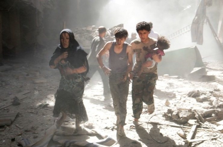 HRW says Syria govt air strikes defy UN resolution