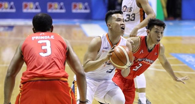 Amer takes over late as Meralco frustrates NorthPort in 2OT