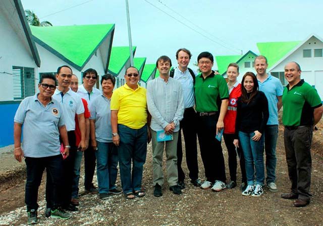 Special Envoy of the French President Nicolas Hulot (7th from Left) on his visit to the Daanbantayan village.  