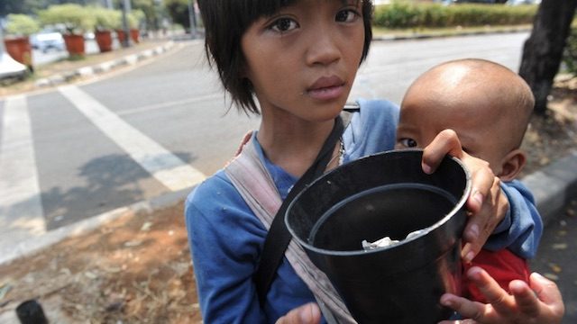 Drugged beggar babies for rent in Indonesia