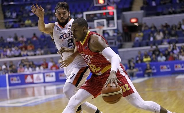 Brownlee shines as Ginebra draws first blood vs Meralco