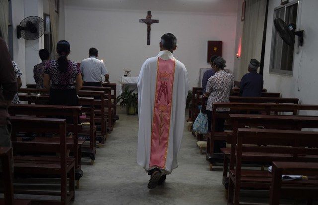China-Vatican deal on bishops imminent – Chinese prelate