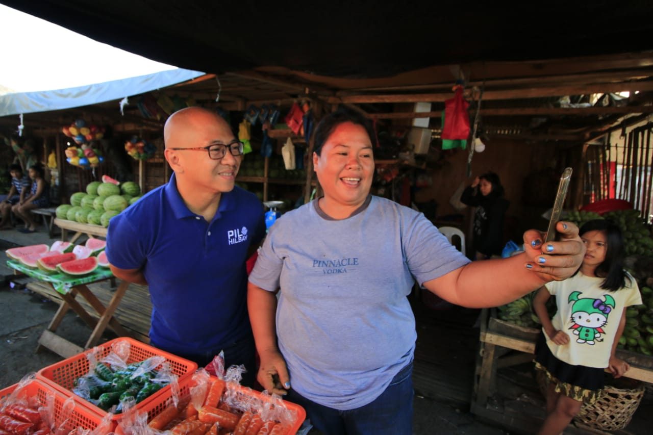 Pilo Hilbay’s political transition from lawyer to ‘man for poor’