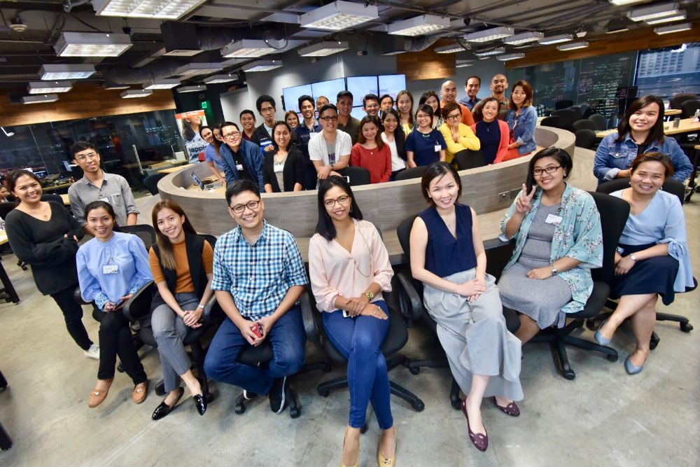 CLASS PICTURE. The participants of the first ever #WhatsNext workshop. Photo by LeAnne Jazul/Rappler 