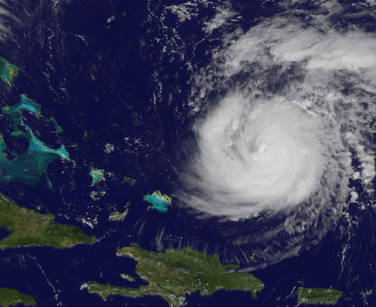 Hurricane Gonzalo bears down on the Bahamas