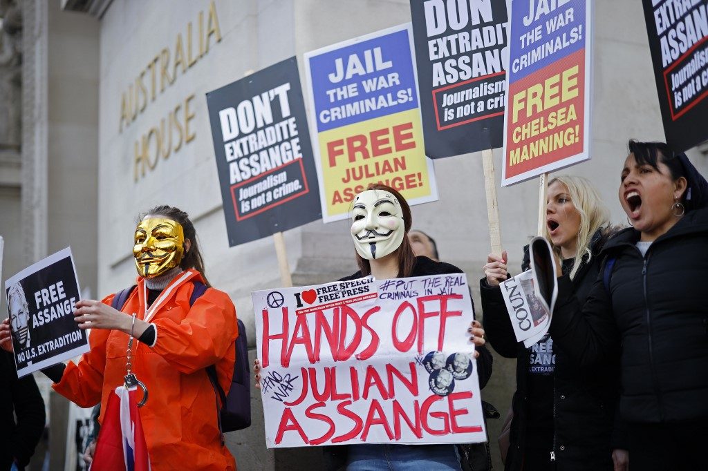 Londoners rally for Assange ahead of extradition hearing