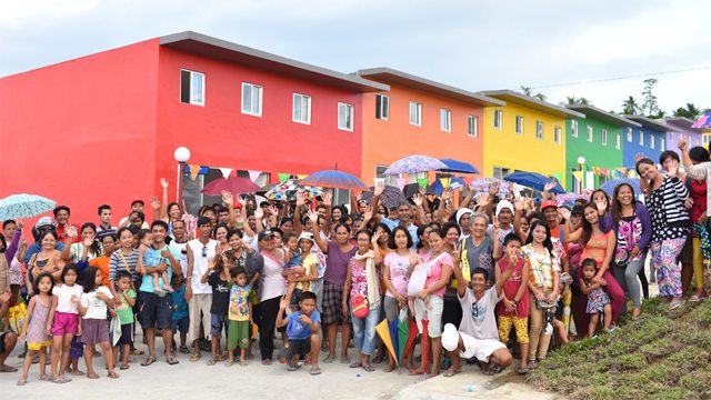 SM, donors build 1,000 houses for families affected by Haiyan