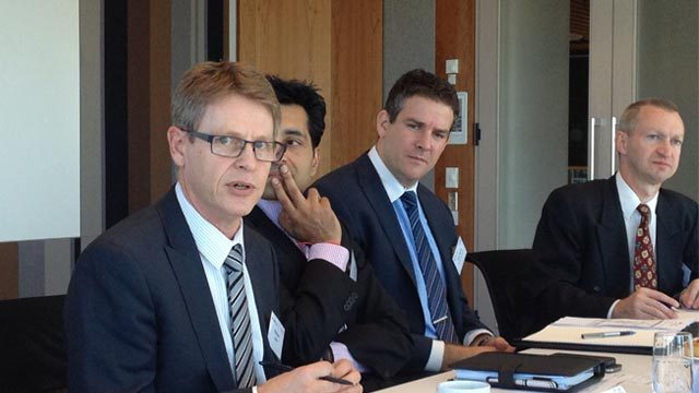 Australian investors on AEC 2015