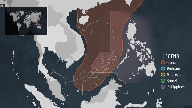 9 GARIS PUTUS-PUTUS. Peta yang menunjukkan klaim dari masing-masing negara yang bersengketa di Laut Cina Selatan, termasuk klaim Tiongkok dengan istilah "Nine Dash-Lines". Ilustrasi oleh Rappler 