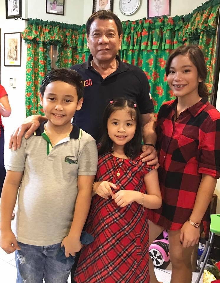 PHOTO. Duterte and daughter Kitty Duterte pose for a photo with Velasco's children. Photo courtesy of Rep Lord Allan Velasco  