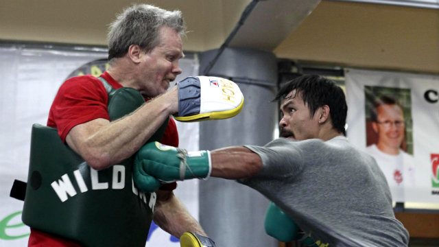 Pacquiao motivated by Mayweather’s domestic abuse, says Roach