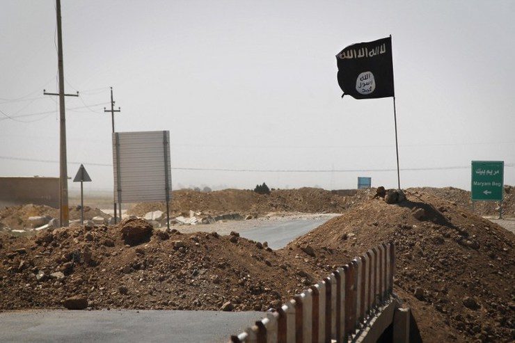 Hollande backs Iraq as world ramps up anti-ISIS efforts