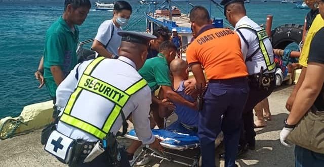 7 dead as dragon boat capsizes off Boracay