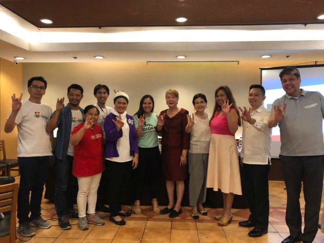 Otso Diretso supporters hope to raise P8 million for campaign volunteers