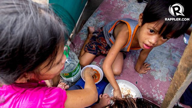 HUNGER AND MALNUTRITION. More hungry Filipinos in 2nd quarter of 2018. File photo by Rappler 