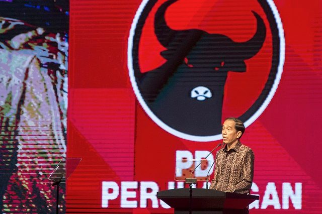Presiden Joko Widodo ketika memberikan pidato di Rakernas ke-43 Partai Demokrasi Indonesia Perjuangan (PDI-P) di JI Expo Kemayoran. Foto oleh Widodo S. Jusuf/ANTARA  