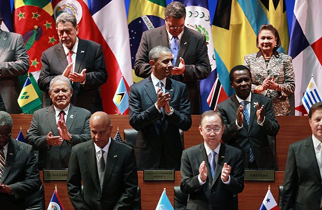 Obama, Castro herald new era at Americas Summit