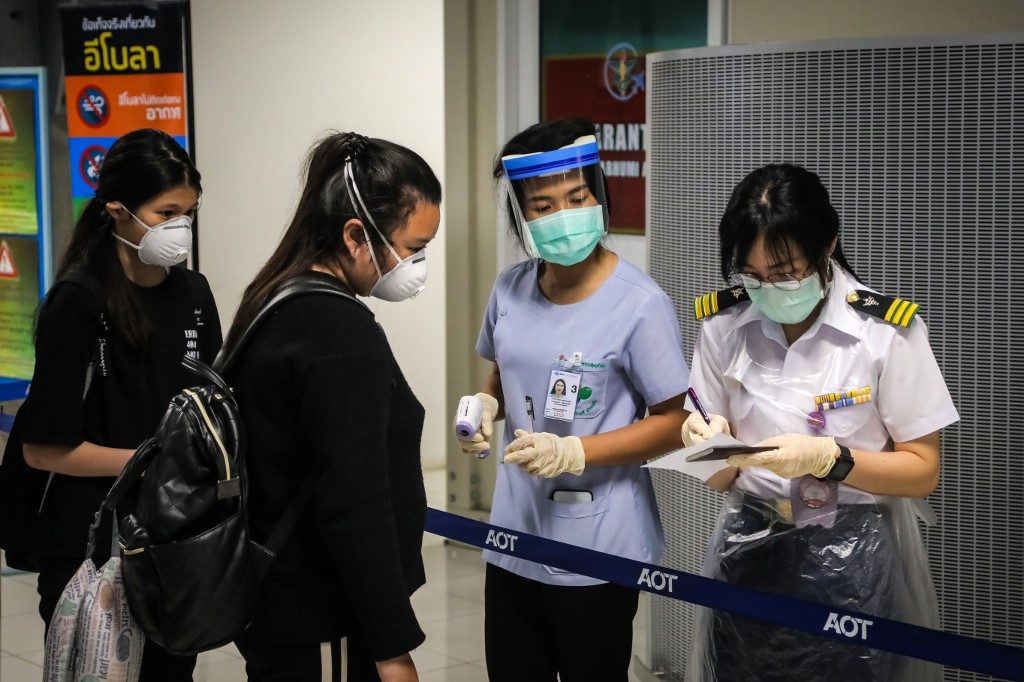 Thai immigration officers at Bangkok airport diagnosed with coronavirus