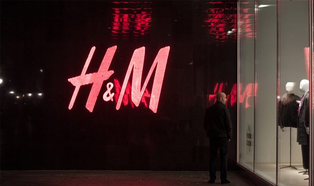 H&M slumps into red as virus hits sales