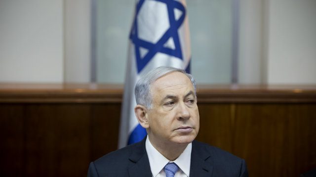 Netanyahu steps up appeal to French Jews after attacks